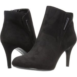 CL by Chinese Laundry Suede Nisha Bootie
